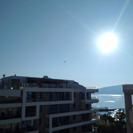 Sarah Appartamento Vlorë Esterno foto