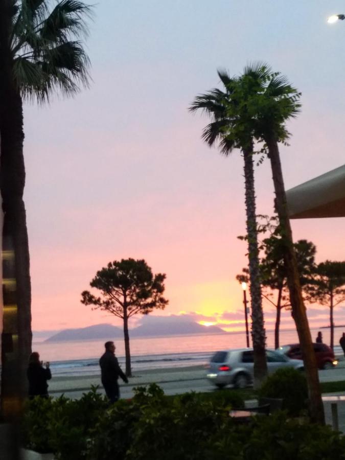 Sarah Appartamento Vlorë Esterno foto