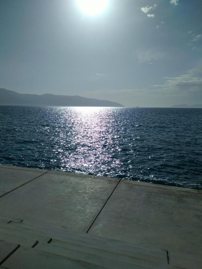 Sarah Appartamento Vlorë Esterno foto