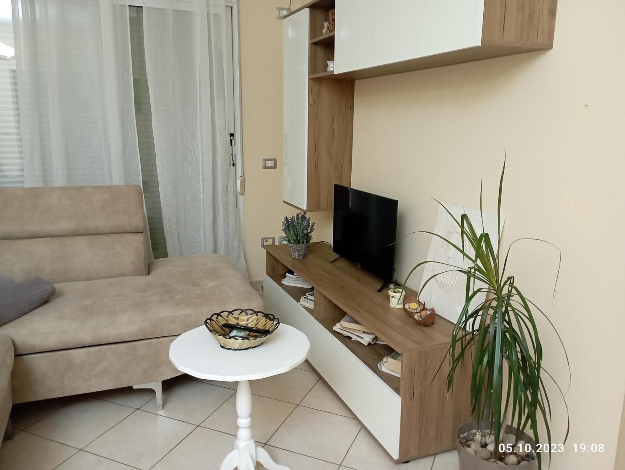 Sarah Appartamento Vlorë Esterno foto
