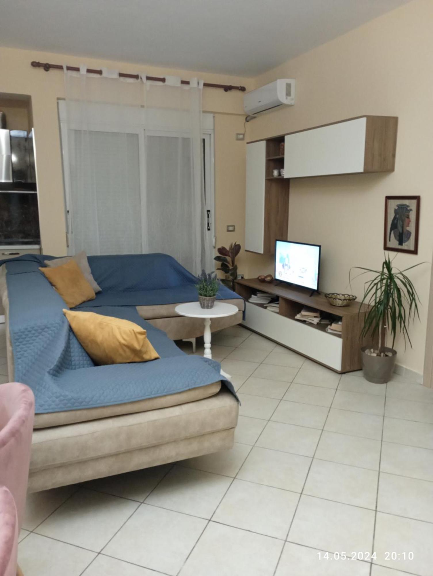 Sarah Appartamento Vlorë Esterno foto